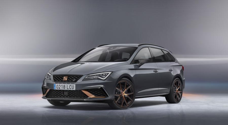  Seat Leon Cupra R ST (5F) 2018 года  (WW) (фото 5 из 40)